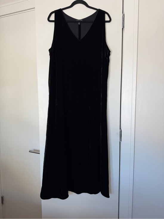 Eileen Fisher Dresses & Skirts - Eileen Fisher Sleeveless Black Velvet Midi Dress Size XL